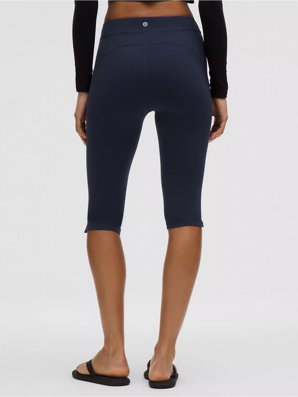 lululemon athletica Navy Cropped High-Rise Capris 6